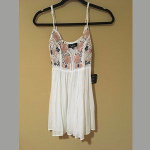 NWT Lulus White Dress with Flowers
